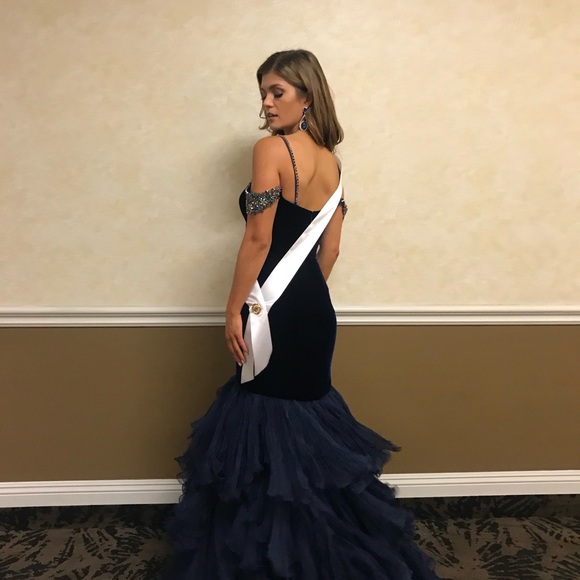 Sherri Hill velvet couture gown navy deep blue - Picture 3 of 6